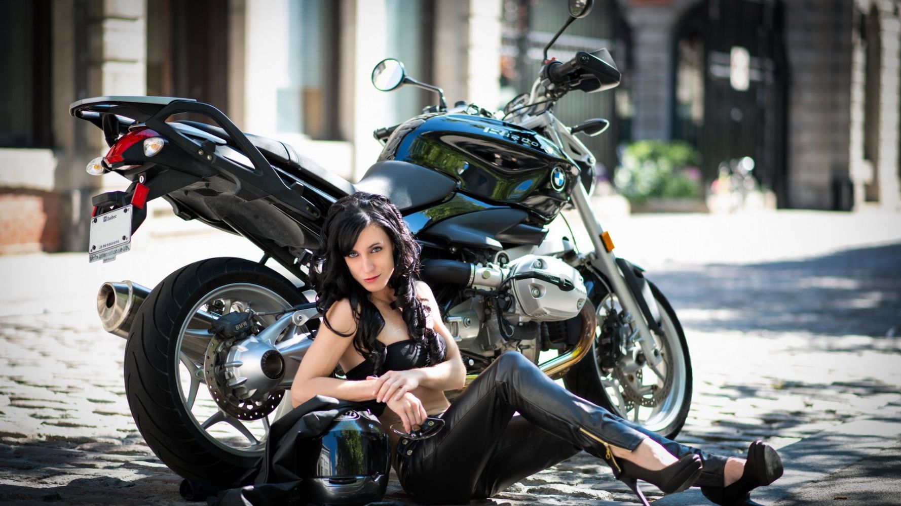 European women on bikes in Okayama