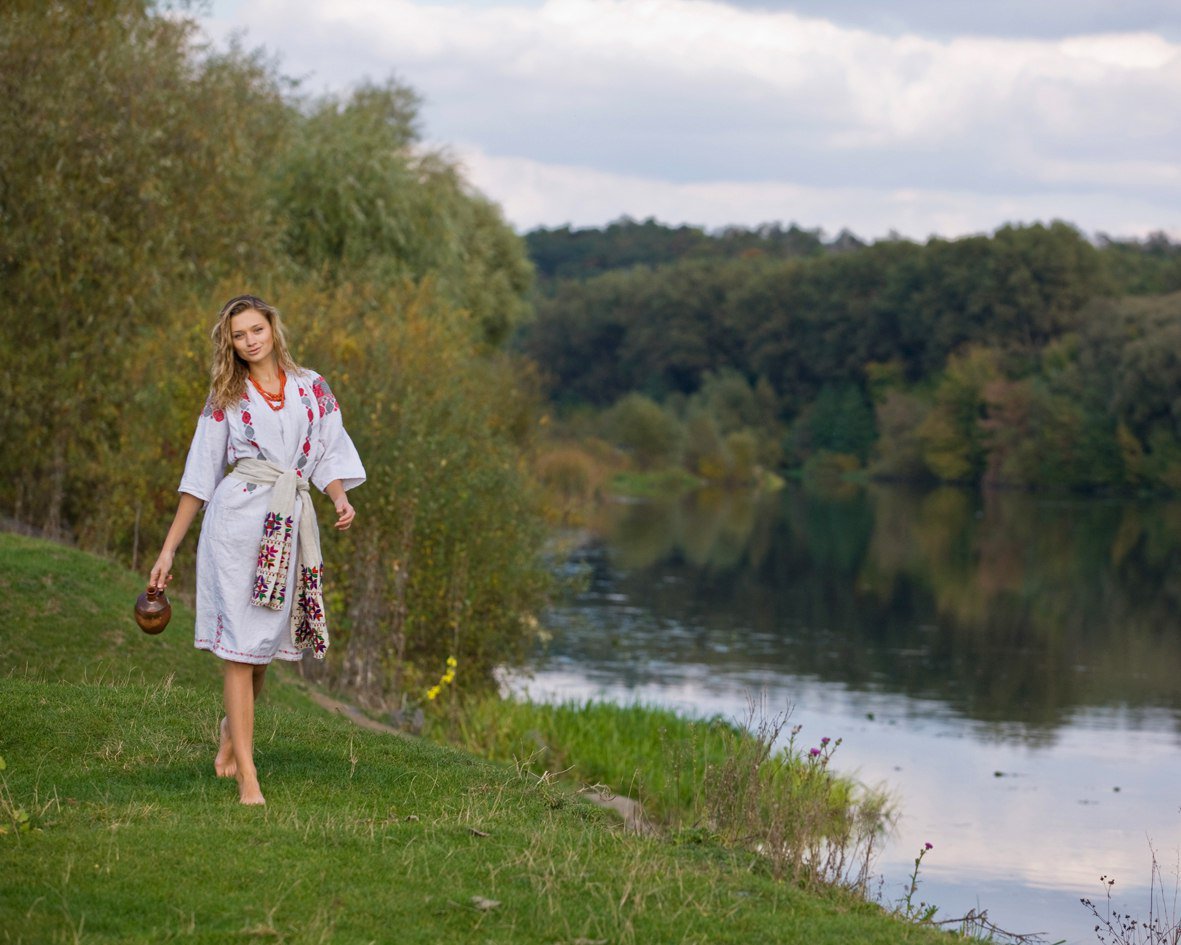 Nude girl Slavic women in Okayama