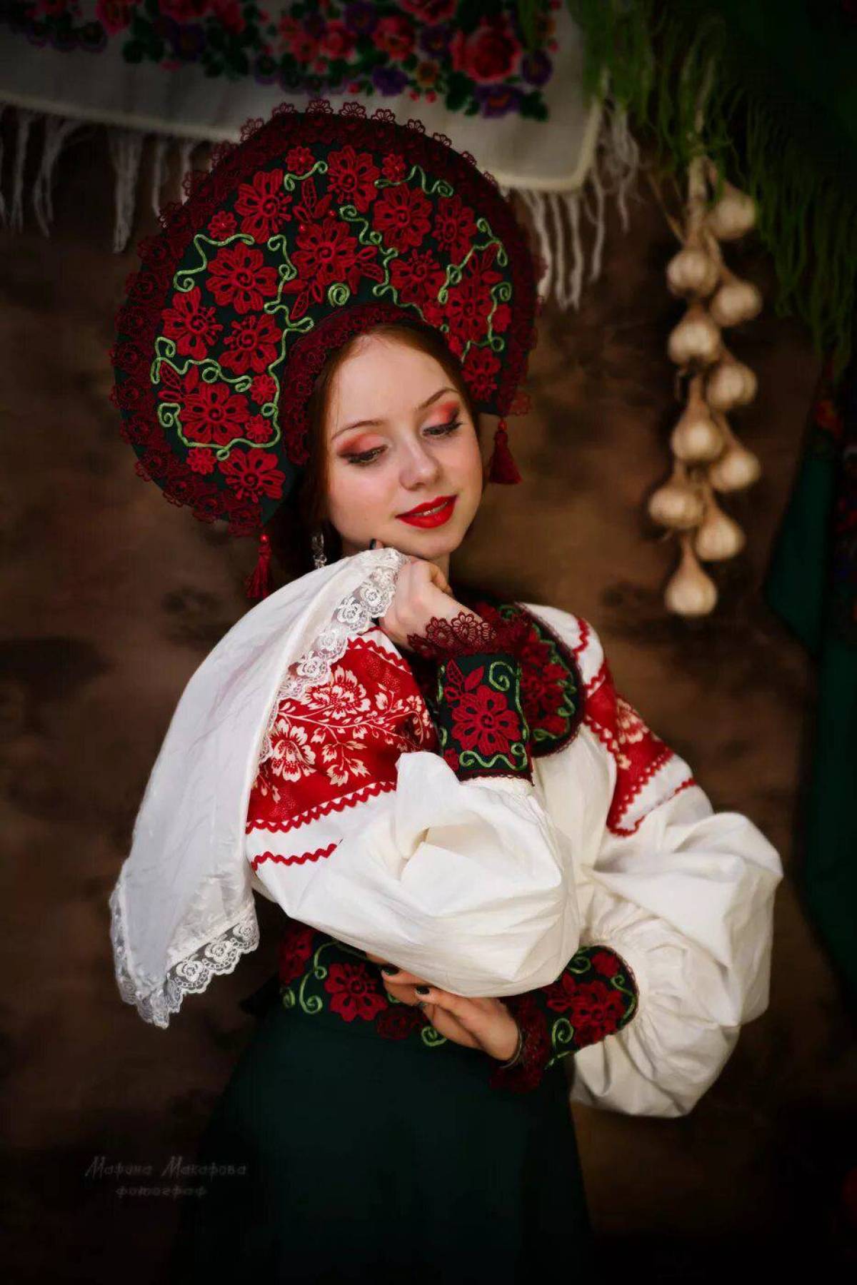 Women in Slavic costumes underwear in Okayama