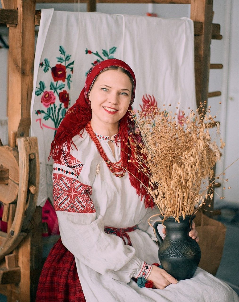 Women in Slavic costumes in Okayama