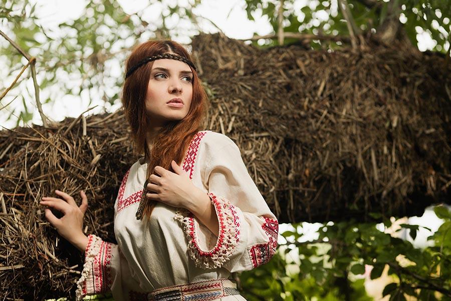 Women in Slavic costumes in Okayama